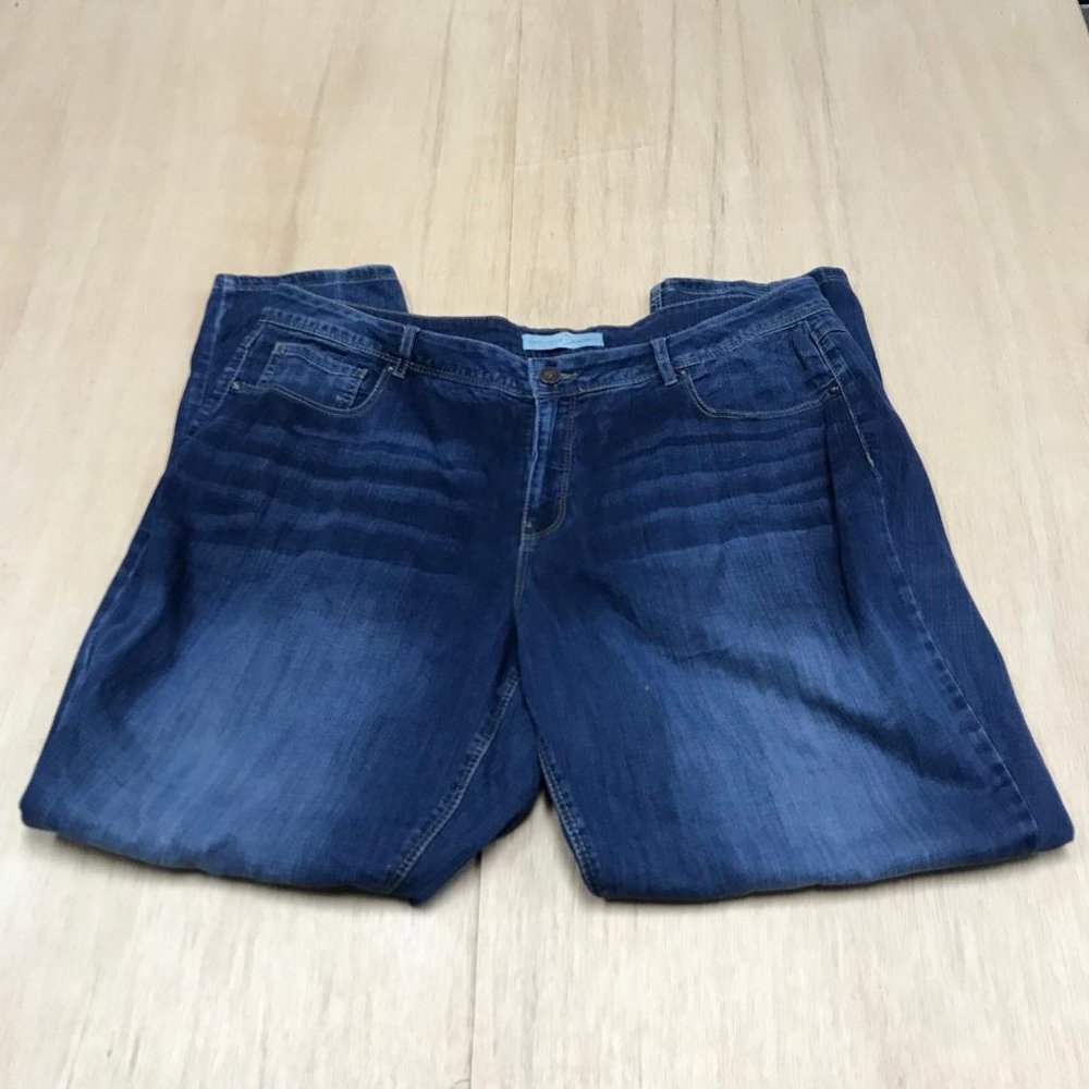 women curvy straight leg jeans blue size 18w